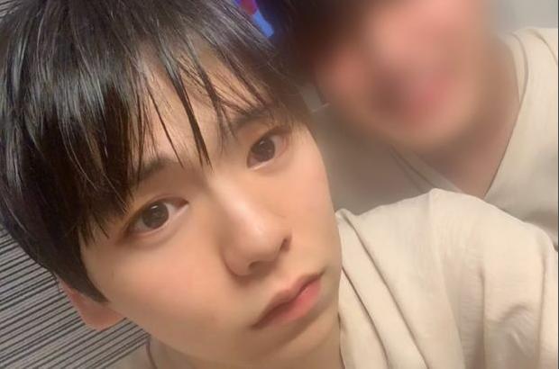 白瘦女装大佬深夜持刀猥亵肌肉男高中生!日本网友:疯了吧…