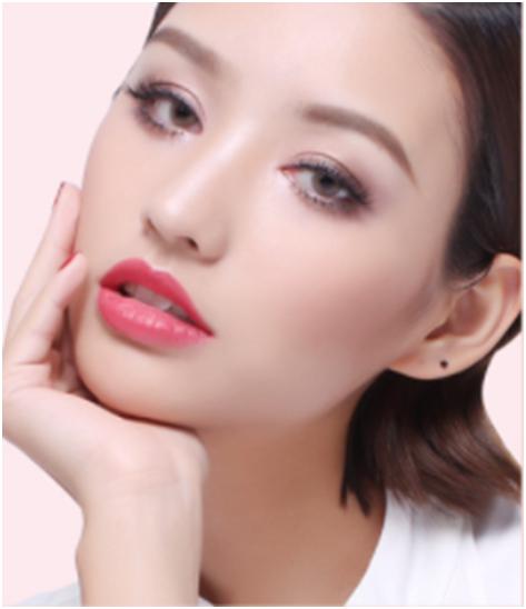 涂bb霜的正确方法不卡粉,涂bb霜时用手拍还是用海绵