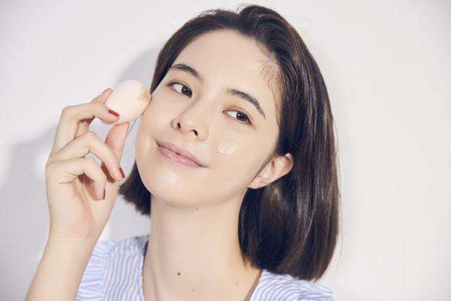 化妆时防晒和面霜可以一起用吗,化妆时bb和隔离霜哪个先用