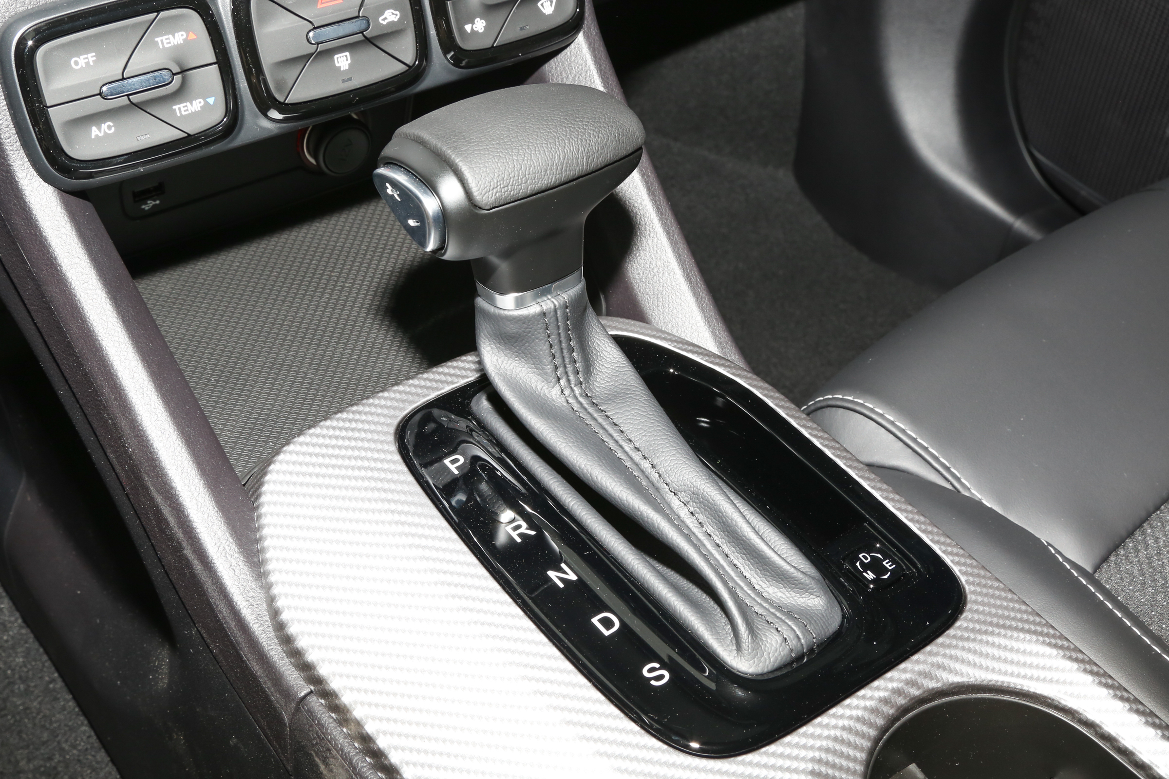 1.5t+爱信6at的轿车,1.5t爱信6at