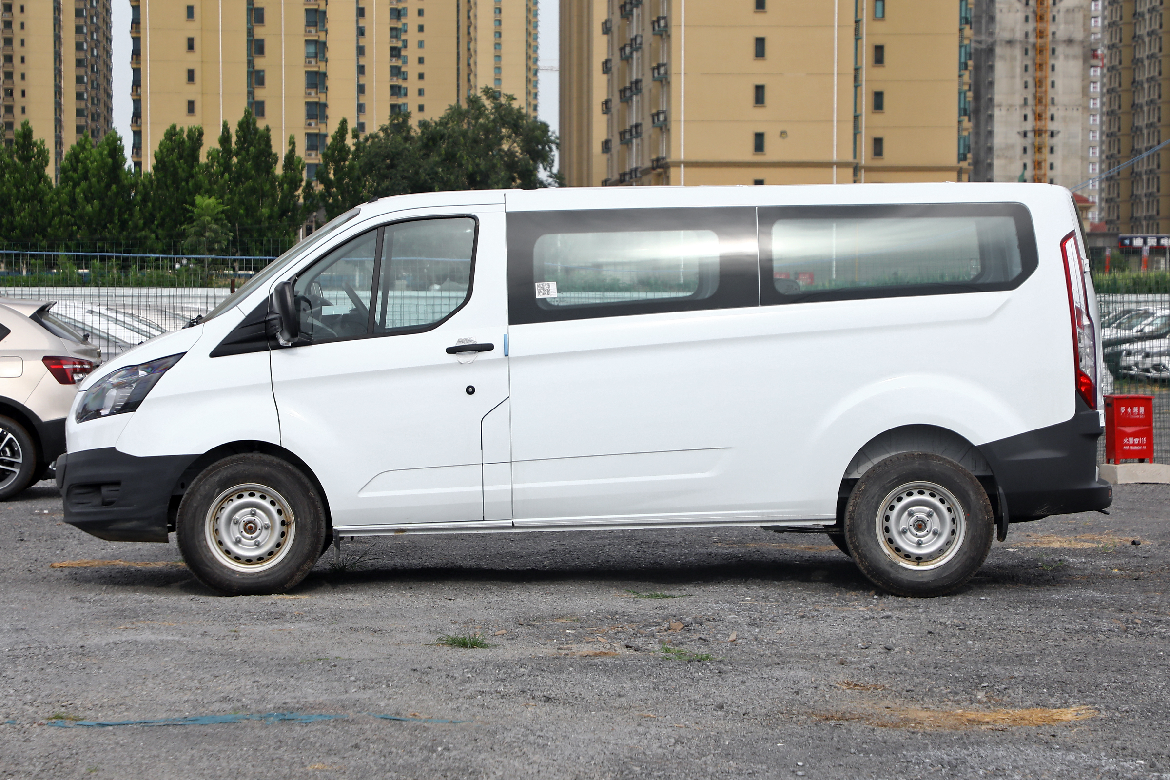 福特新全顺1.5t落地价格,福特新全顺14.98万