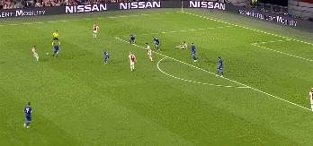 塔利亚菲科边翼卫,塔利亚菲科错失单刀