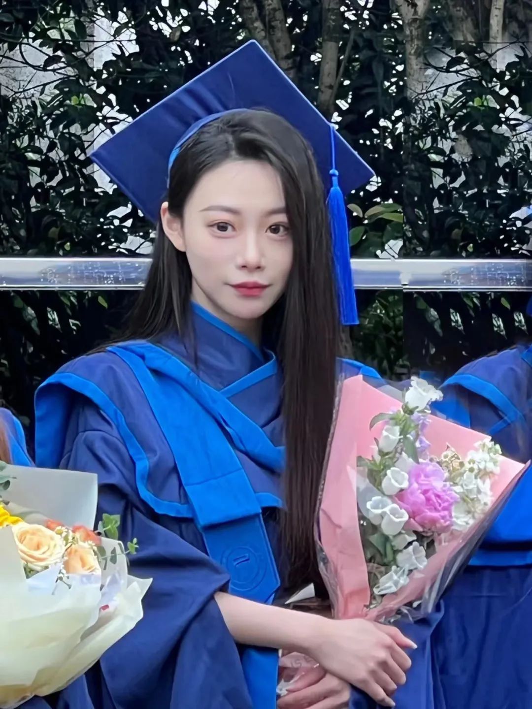 九大美院学士服哪个最漂亮,哪个学校的学士服最好看