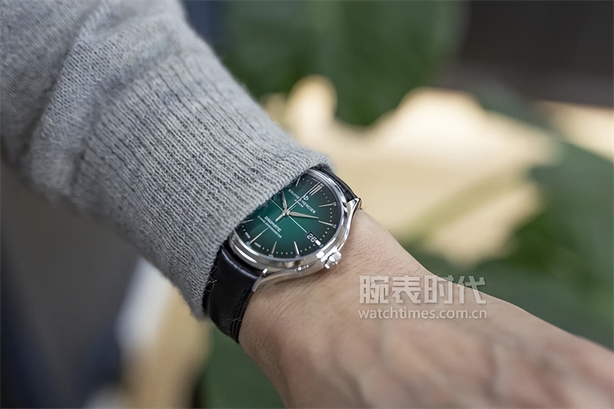 2万多，这款渐变绿盘大三针最让我心动