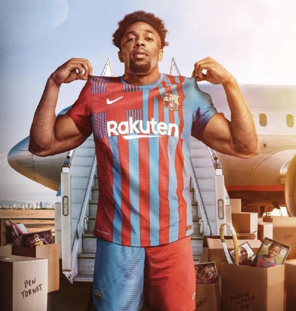 巴萨游子归来！看他就像看人类足球进化史：用了7年走出石器时代