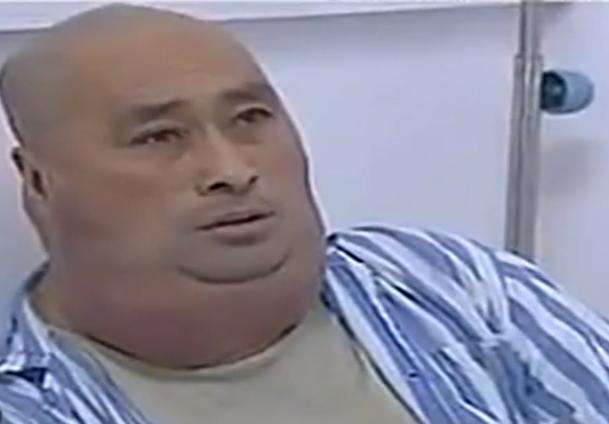 嗜酒如命的男人70岁,48岁大叔一天3斤酒