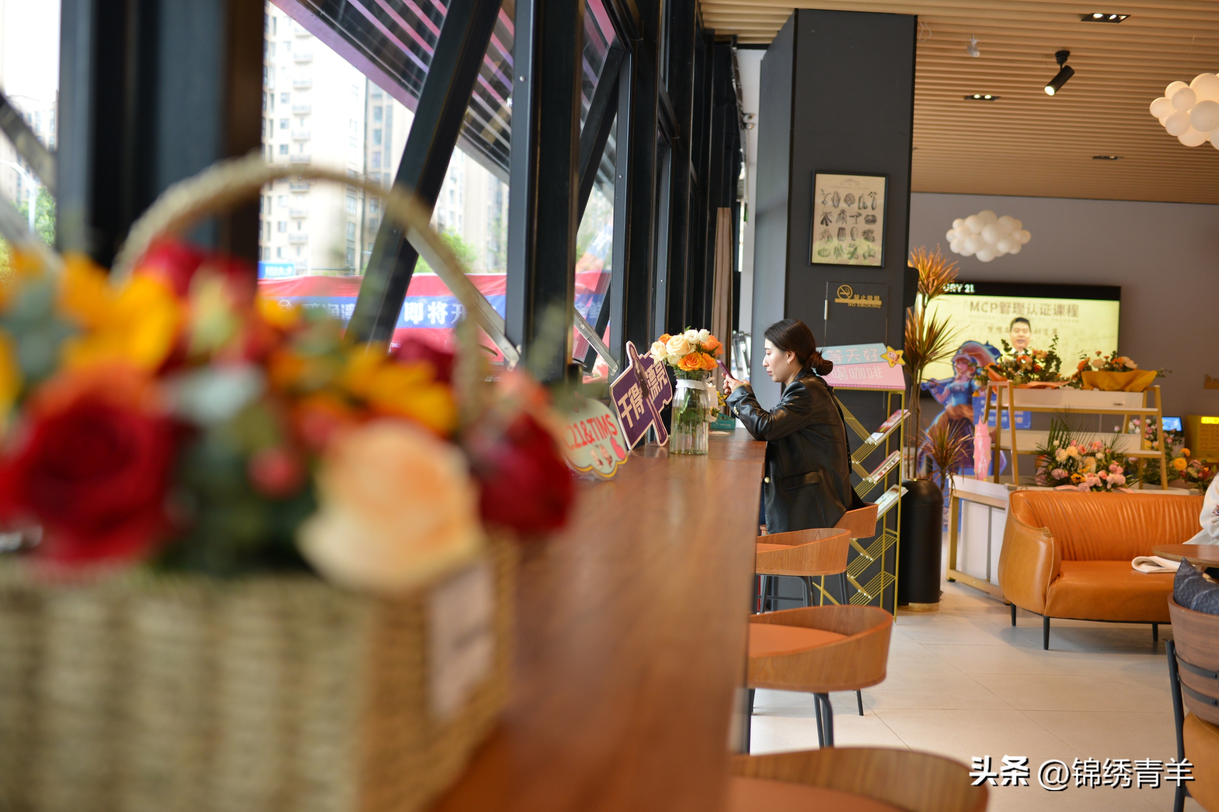 青羊咖啡厅人气推荐,青羊区比较好的咖啡店