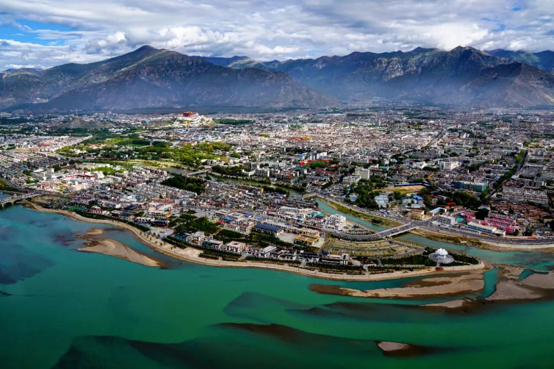 ​对话车刚：我要留下*藏西**变革的一切|财经影像·光刻系列之十四