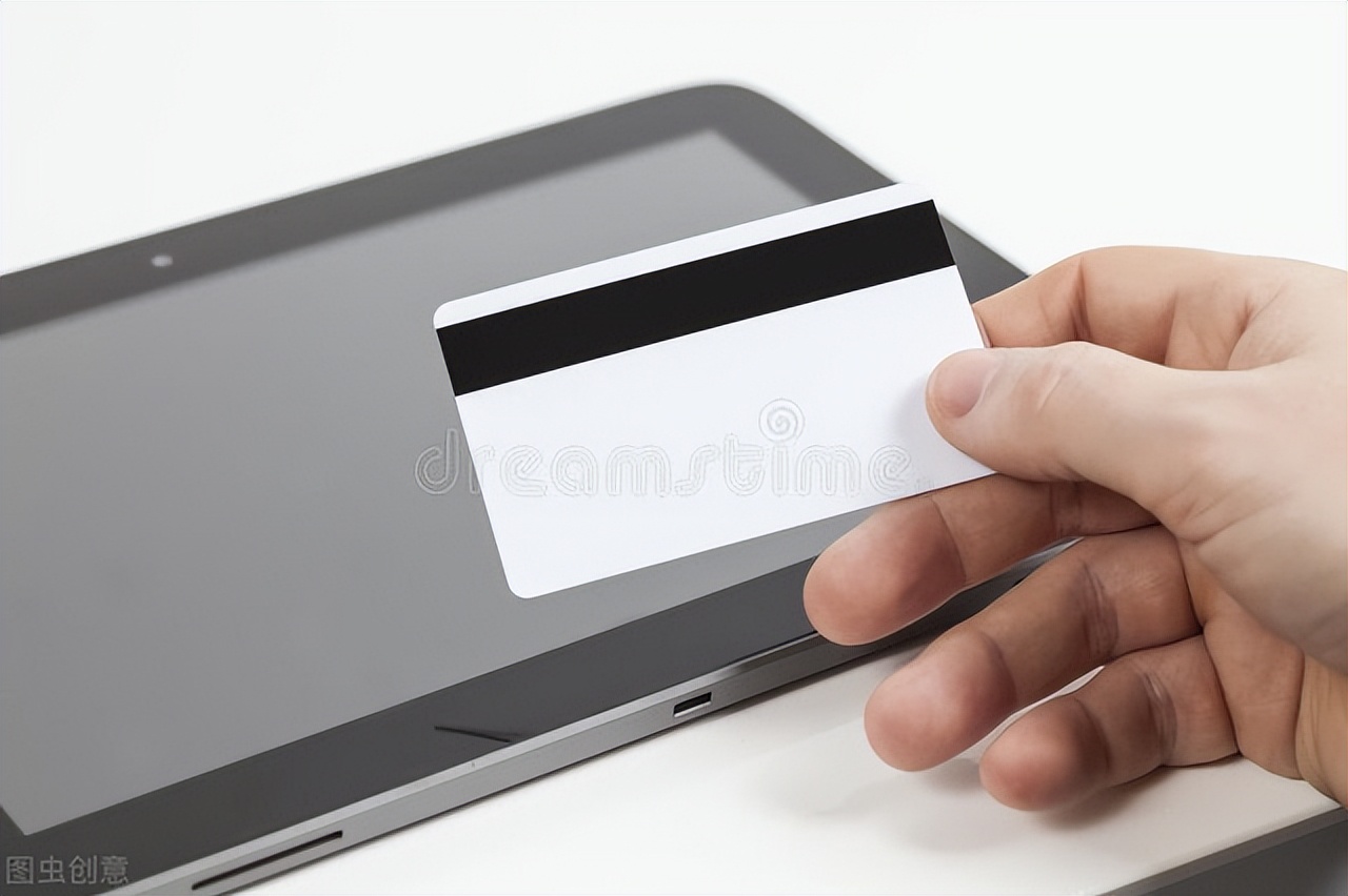 为什么现在开始有好多人用现金了,为什么越来越多的人用回现金了