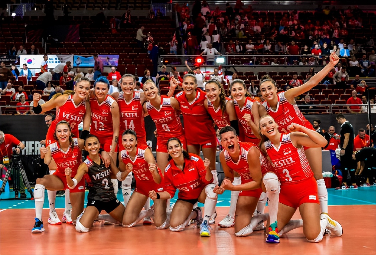 东京奥运会女排韩国vs土耳其,中国女排以3比0横扫土耳其女排