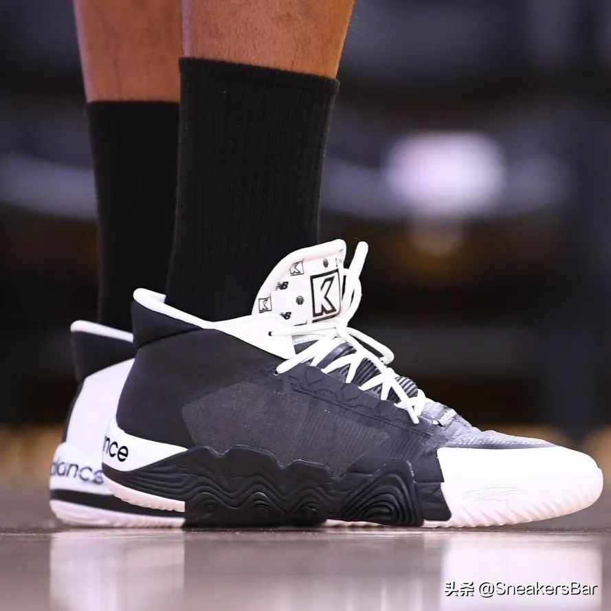 今日nba球星上脚球鞋一览2019,nba球星球鞋每日上脚詹姆斯