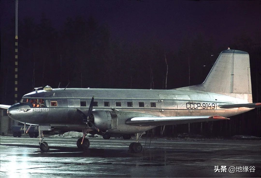 俄罗斯飞机无起落架降落,俄罗斯大飞机最新消息