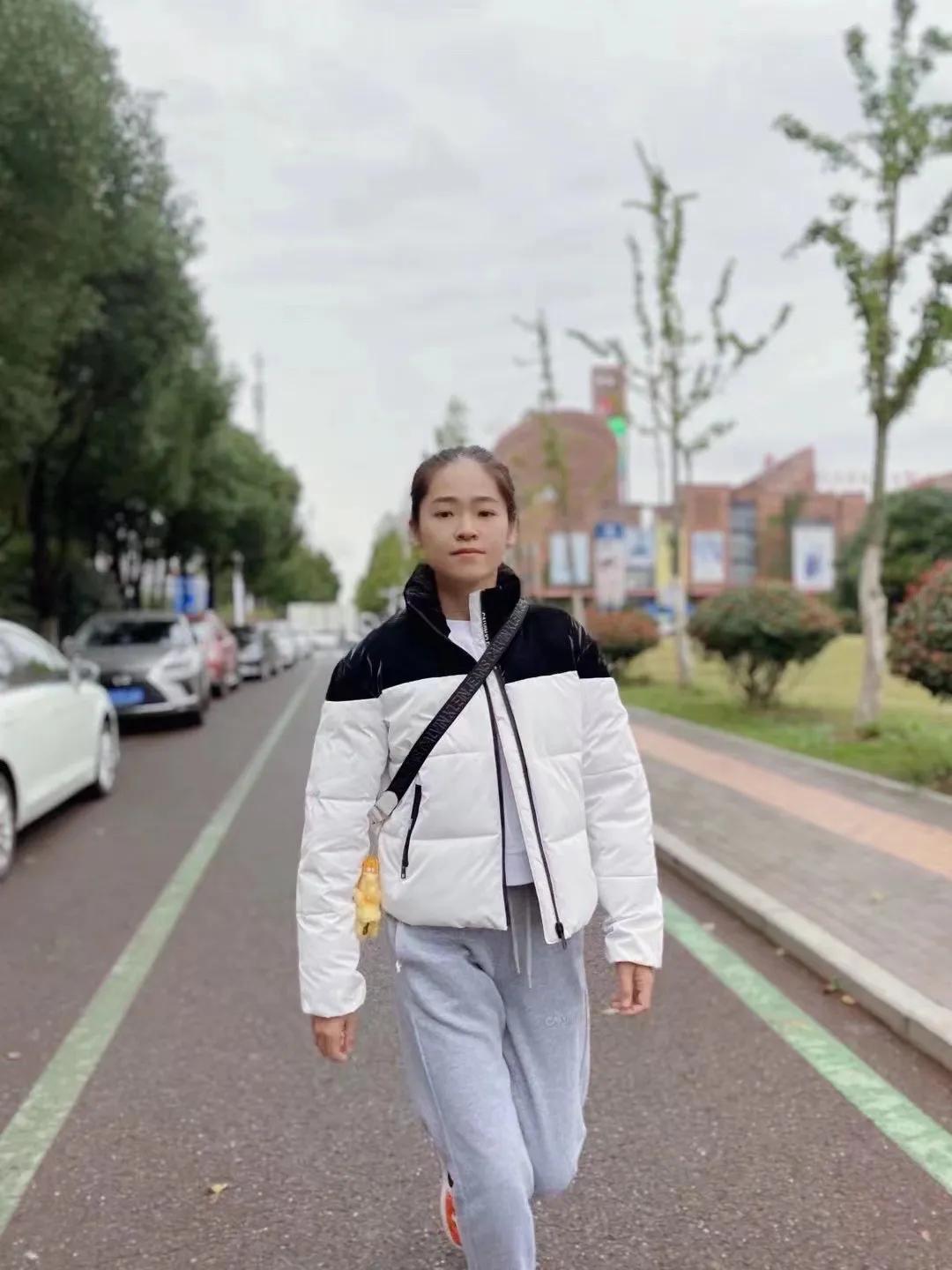 calvinklein官方旗舰店,calvinklein为什么这么贵