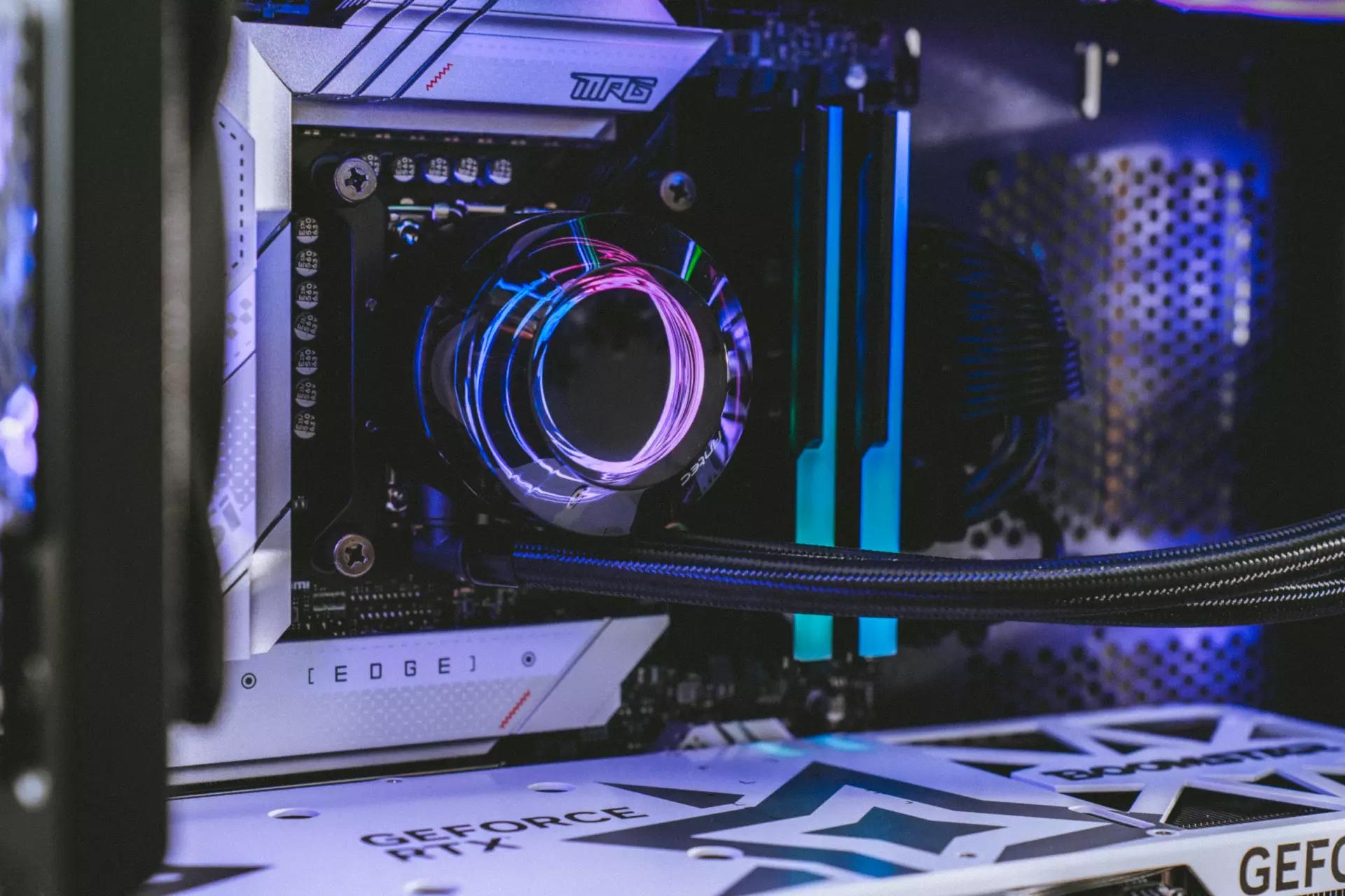 安钛克360水冷,最猛的360一体式水冷散热器