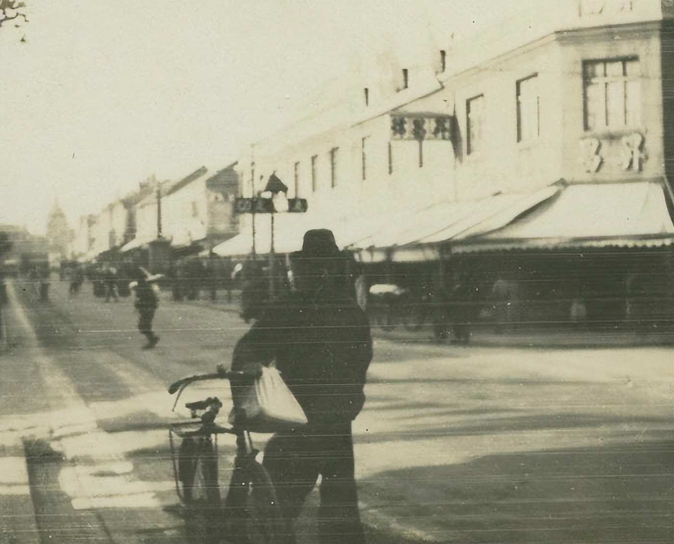 明清时期招牌广告发展的特点,民国时期广告设计有什么特点