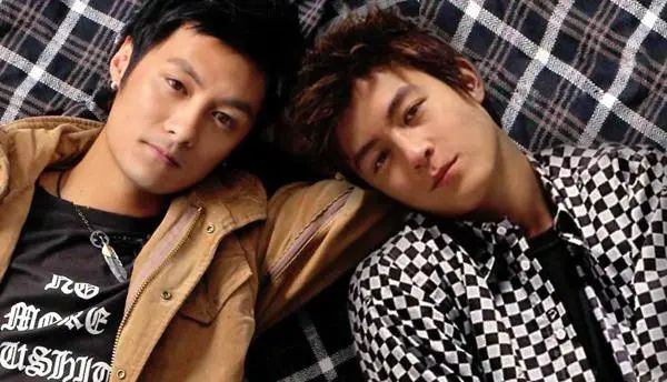 价格亲民的明星喜欢的潮牌,高品质平价潮牌