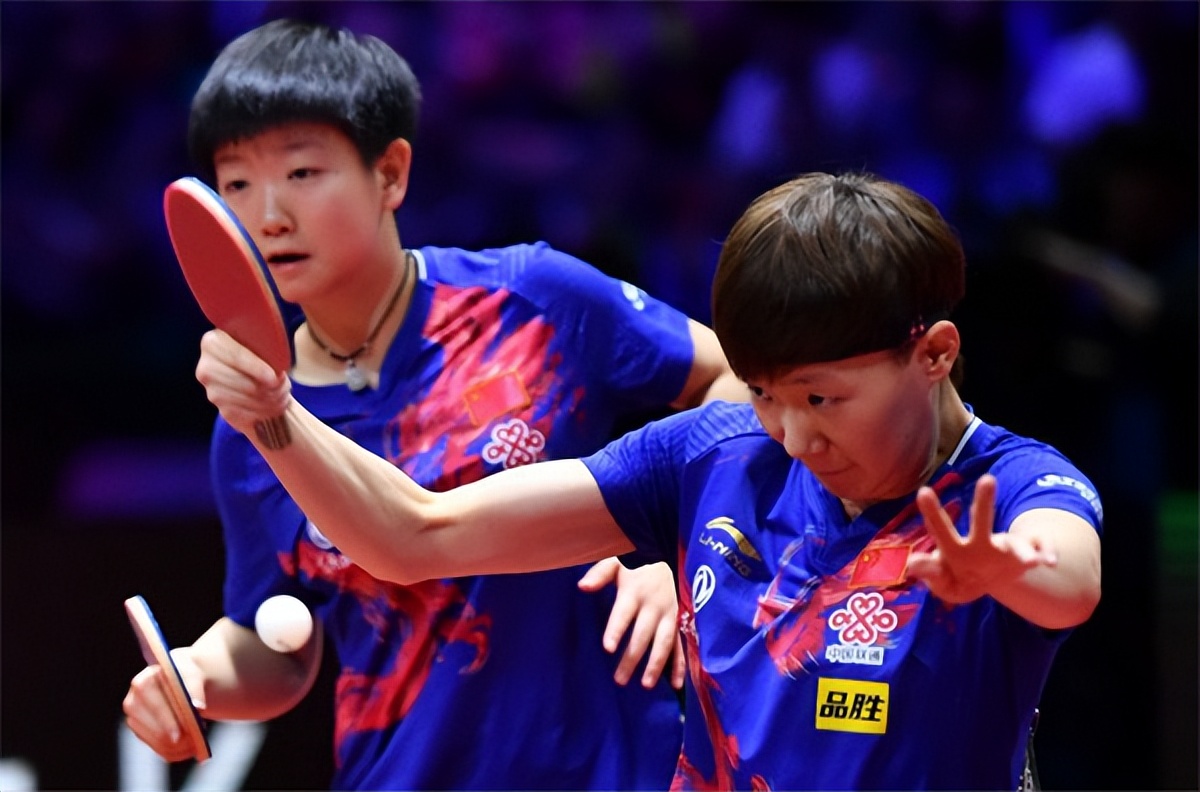 王曼昱世乒赛女单夺冠完整版,王曼昱首次夺冠