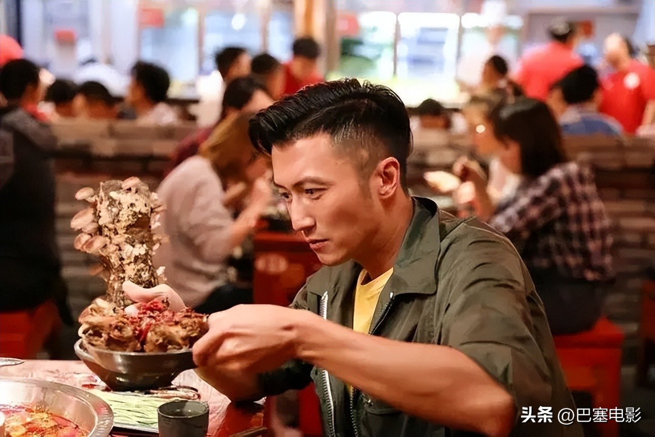 王菲谢霆锋私照好甜，再细看两人资产，财务自由身家惊人，是真行