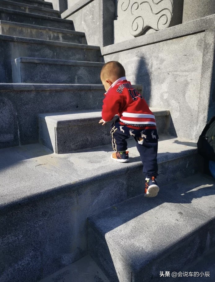 比亚迪纯电新能源汽车驾驶体验,比亚迪新能源纯电动汽车入门级