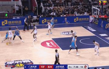 广州89-80胜山东进八强，崔永熙17+15+3，球队特质的“缩影”