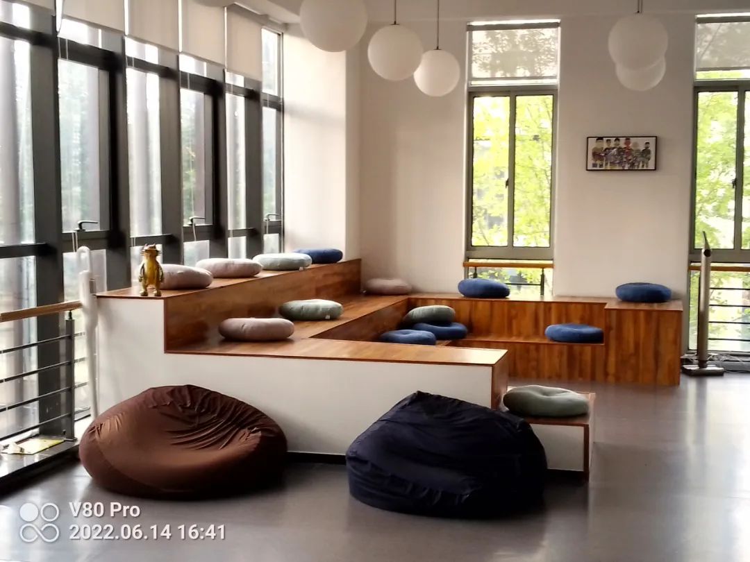 不到2000元买四部手机,不到2000块的旗舰机