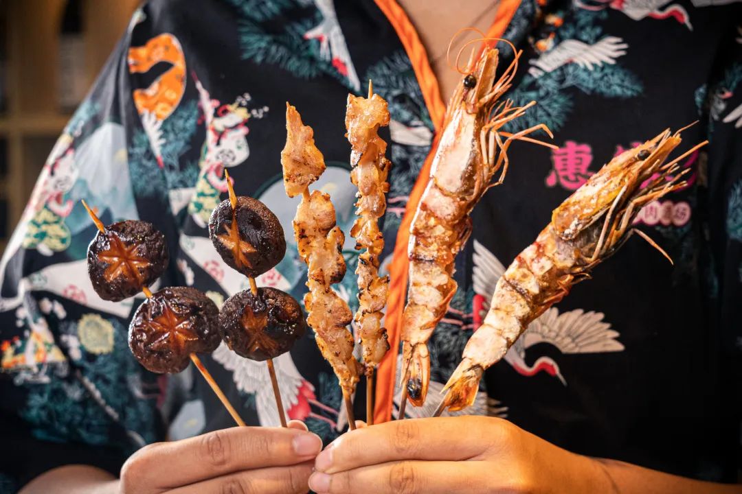 魔都首家烤鸵鸟蛋专门店，日料界新晋流量密码