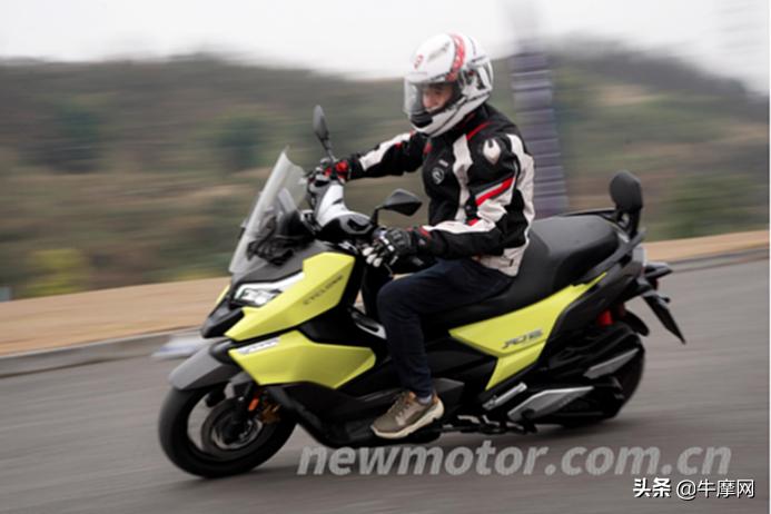 宗申1000型四缸三轮车试驾视频,宗申试驾