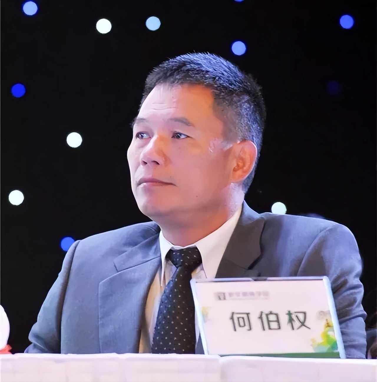 生命核能:马家军独家秘方,何伯权一手缔造的“商业传奇”