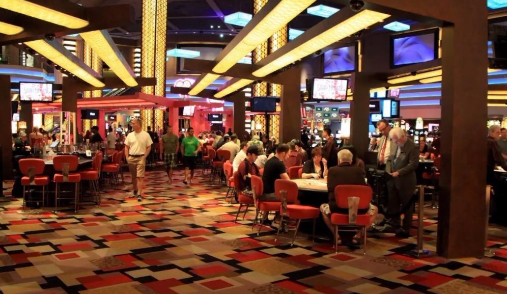 摩纳哥为什么赌城发展最好,袖珍小国摩纳哥究竟有多土豪