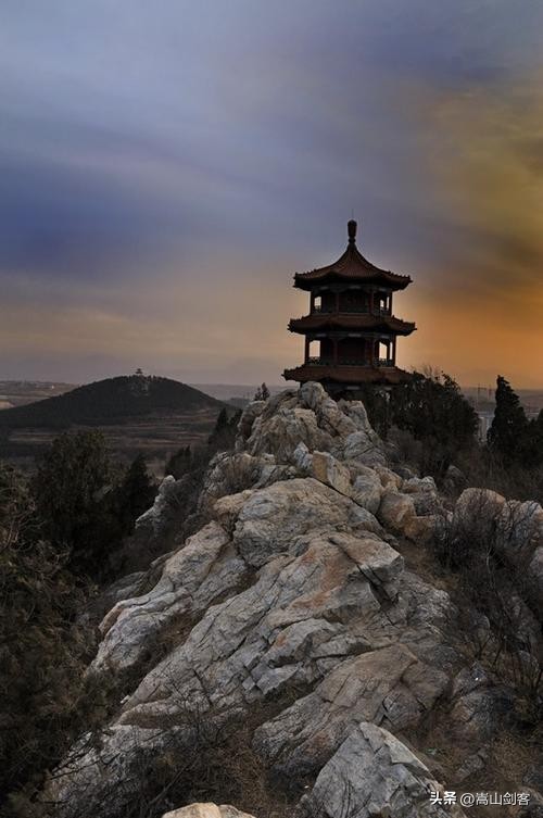 嵩山迎仙阁的传说,登封市嵩山迎仙阁