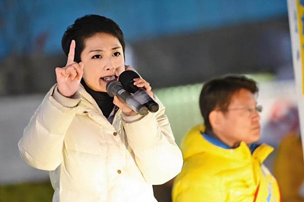 汉奸后代成日本华裔大臣，为孩子取中国名，却称*鱼岛钓**是日本领土