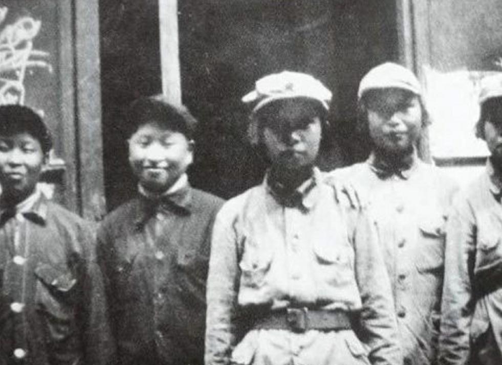 1985年，萧华逝世，临终前特意叮嘱妻子：我还有两件事情放心不下