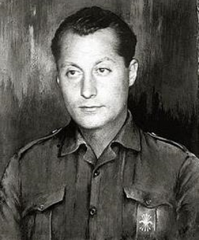 独裁者佛朗哥的争议一生：有何魔力屹立不倒？看热闹的“墙头草”