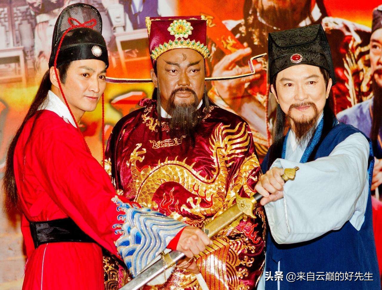 何家劲获奖名单,何家劲的经典角色