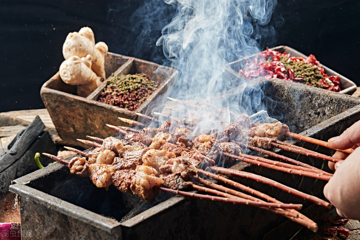 低成本地摊小本创业怎么做,低成本创业项目之摆地摊月入过万