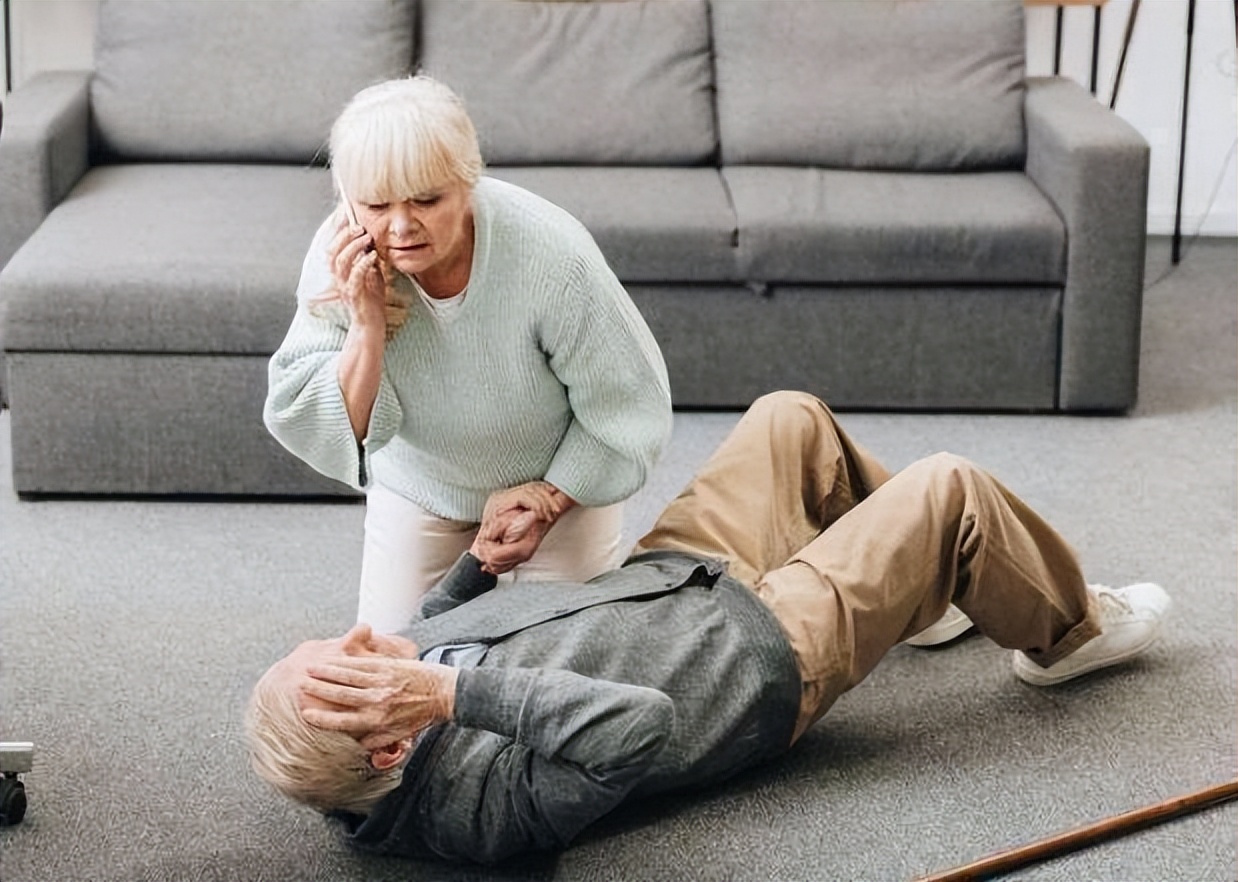 安宫牛黄丸100多一颗是真的吗,安宫牛黄丸的功效多少钱一盒