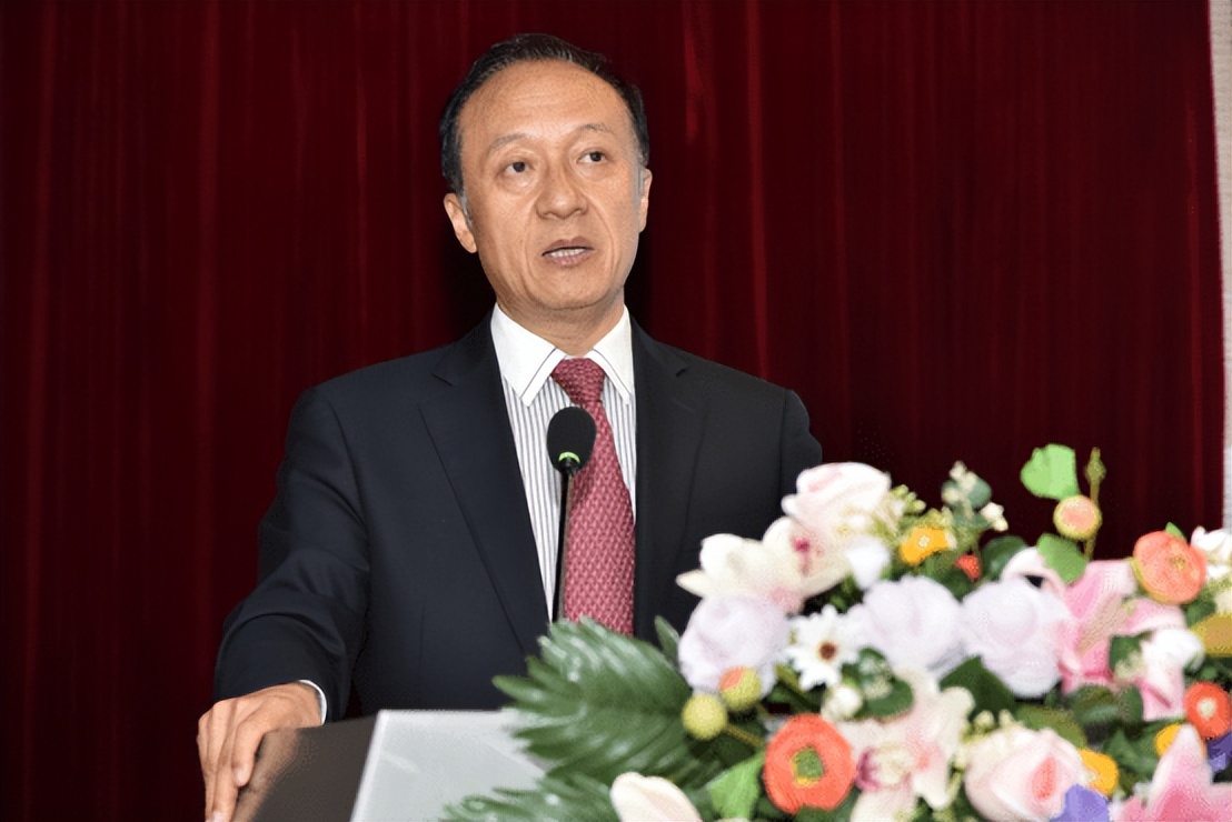 庆祝512国际护士节暨表彰大会,医院召开512护士节表彰大会