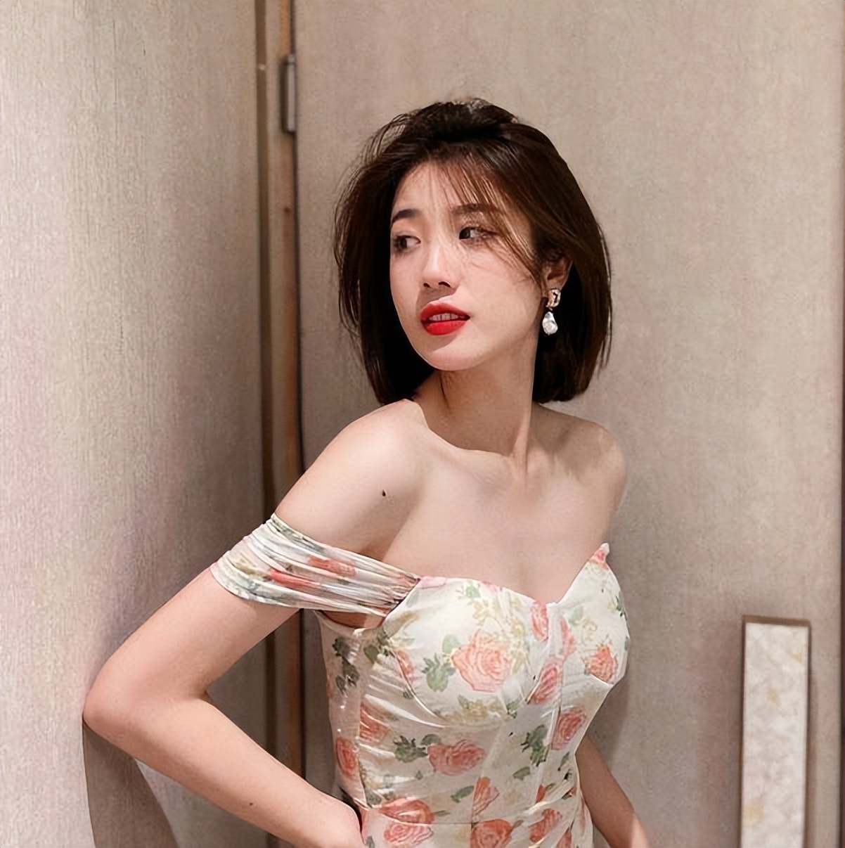 林书豪张镇麟现身野球场,张镇麟林书豪在成都