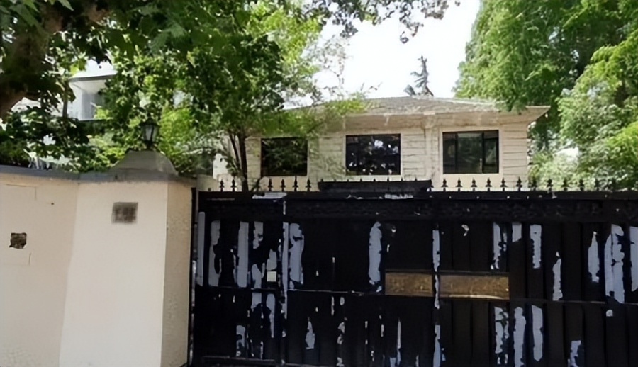 豪车送人不眨眼孙俪暴露富婆身份,孙俪身价过亿父亲住贫民窟