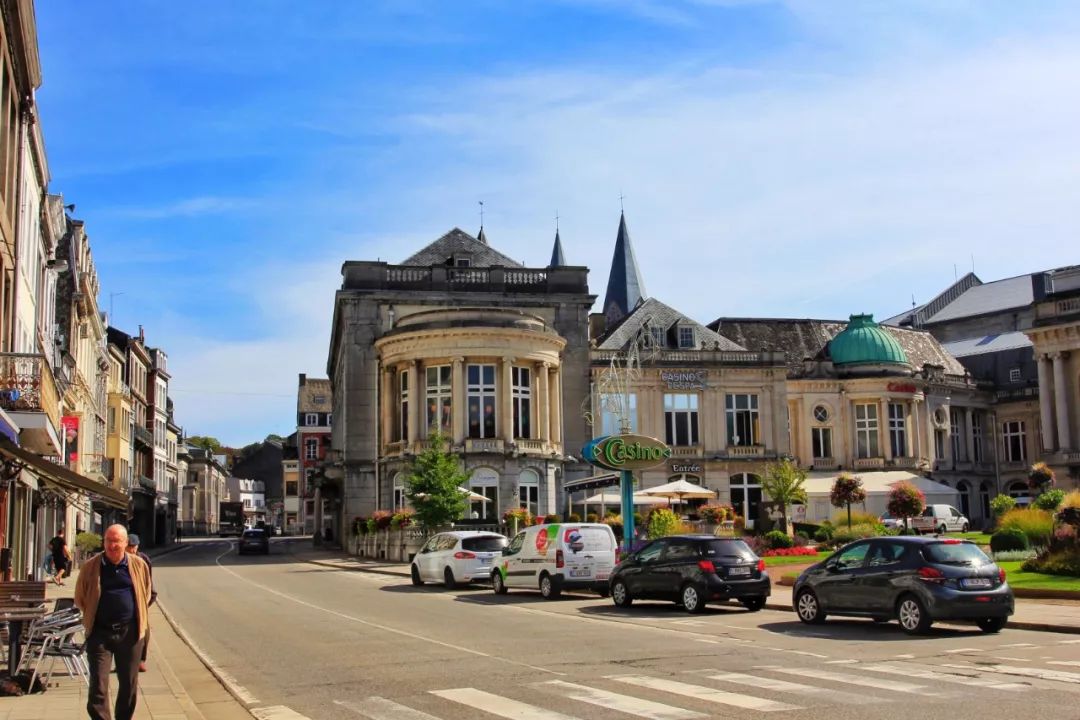 开车去欧洲的路上视频,开车去欧洲的完整视频