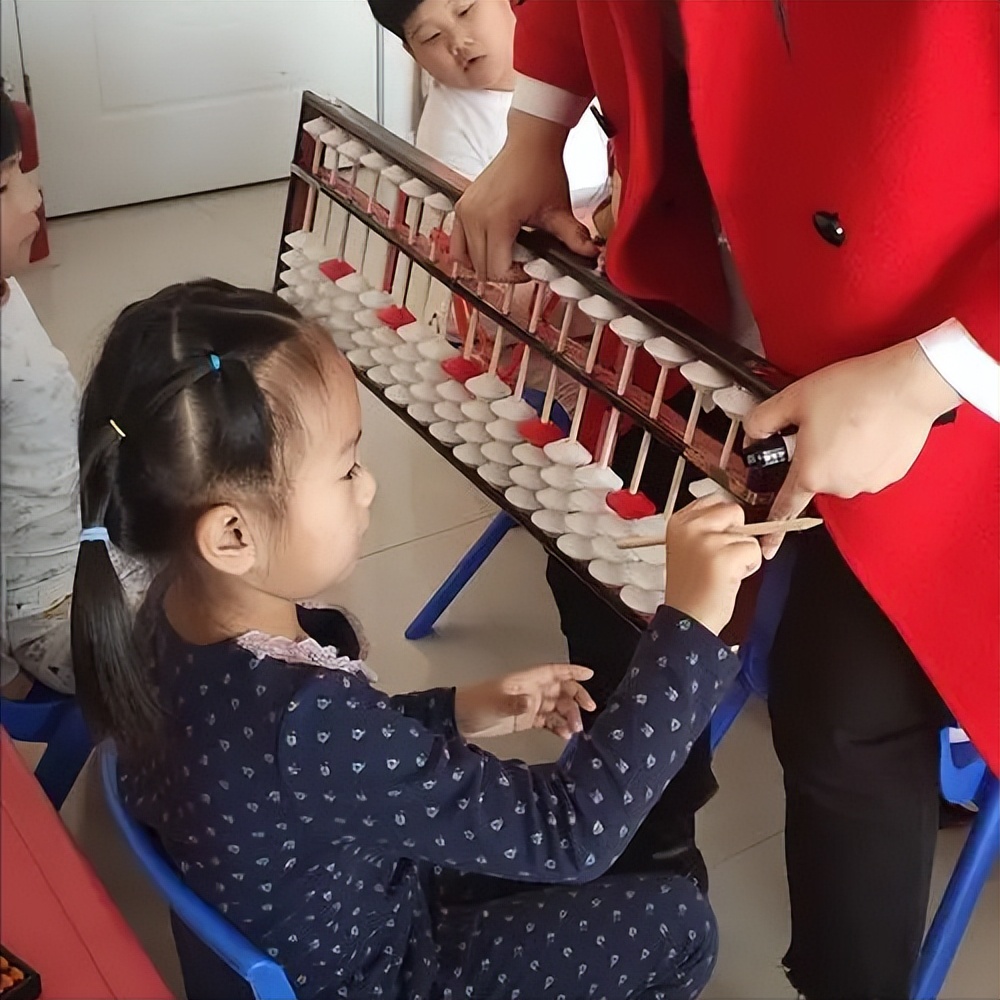 六岁女孩被破格招入部队,六岁小女孩被特种部队破格录取