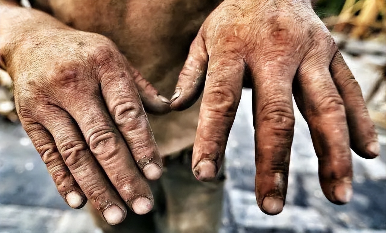 圈内人爆料的假恩爱夫妻,被骂最惨的一对秀恩爱夫妻