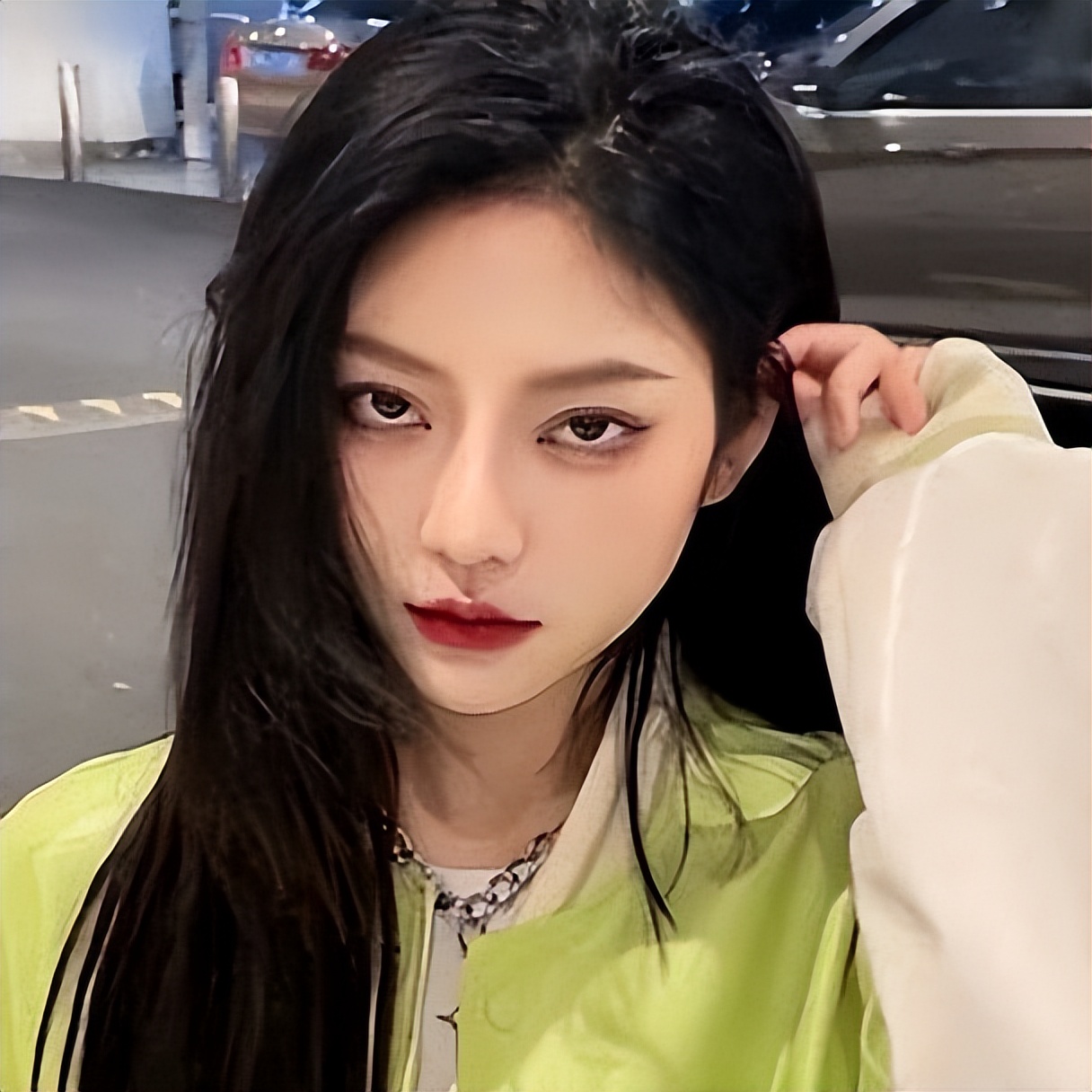 婆婆跪下了知乎,婆婆一哭二闹三下跪