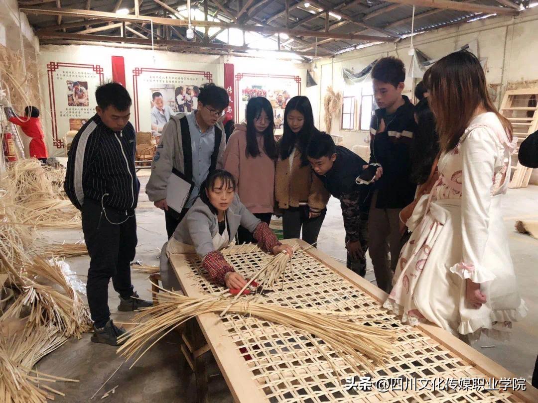 四川文化传媒职业学院是单招吗,四川文化传媒职业学院报名时间表