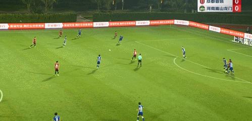战报丨理查德头球造险，成都蓉城0-0河南嵩山龙门