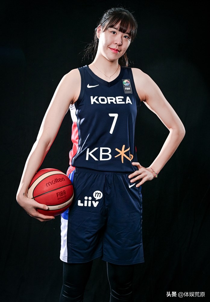 中国女篮二队两连败缺少三大主力,中国女篮59分大胜