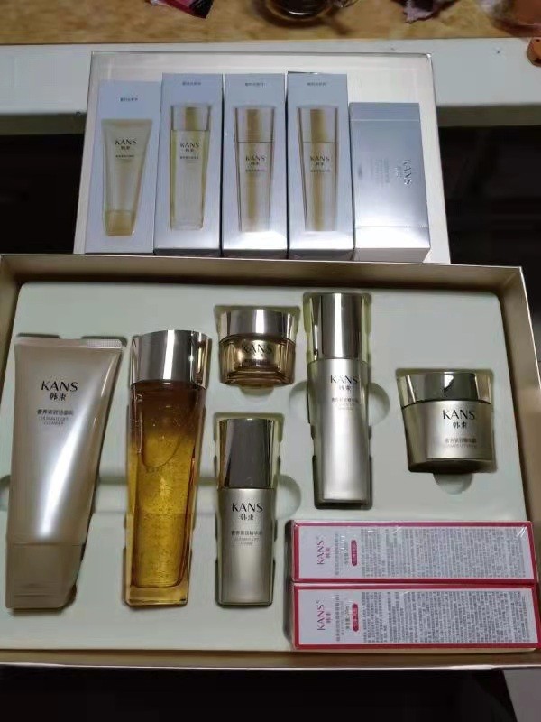 女人抗皱纹抗衰老的护肤品,韩束聚时光臻颜紧致套装推荐