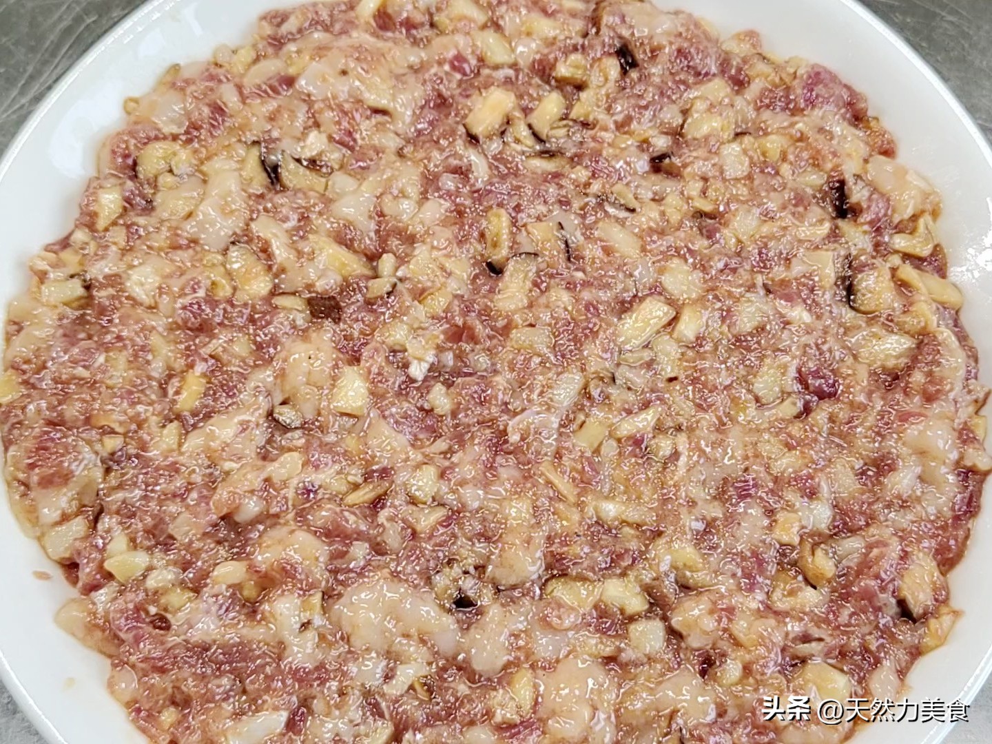 如何蒸肉饼又嫩又好吃,如何蒸肉饼好吃又嫩又滑