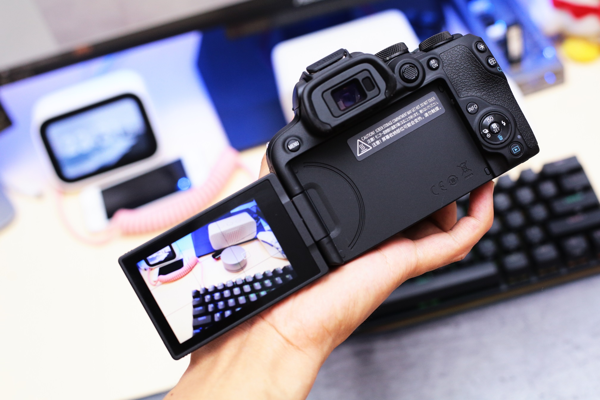 5d3跟r10拍照画质对比,佳能r10还是选择老款5d3