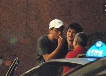 刘烨酗酒场面,刘烨酗酒成瘾是什么原因